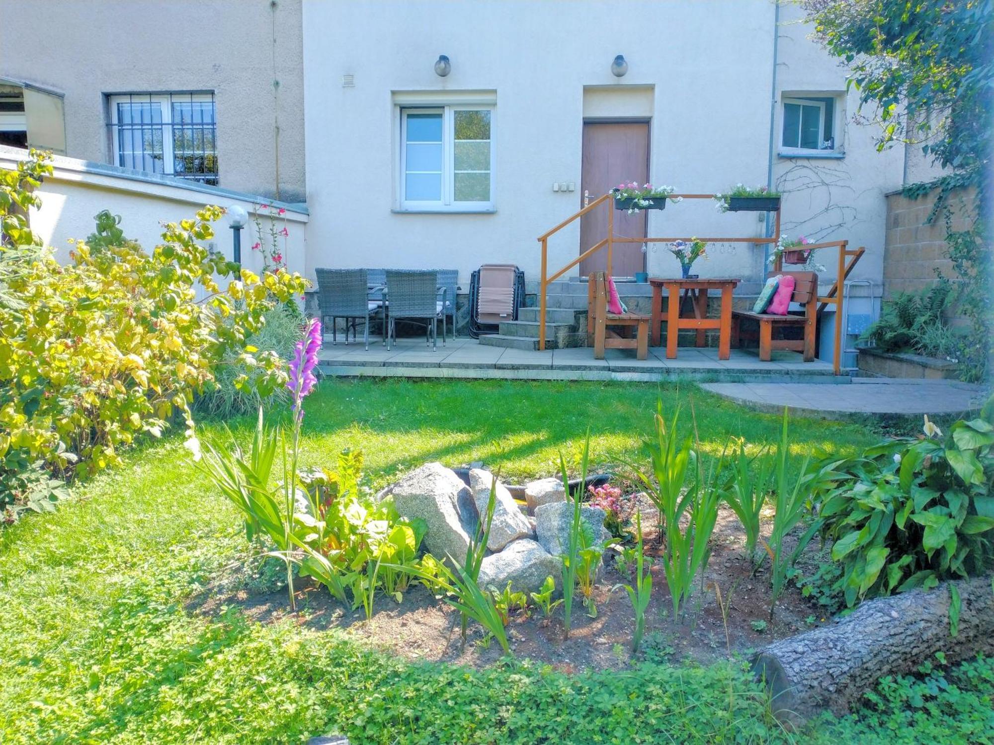 Duplex With Garden Lejlighed Prag Eksteriør billede